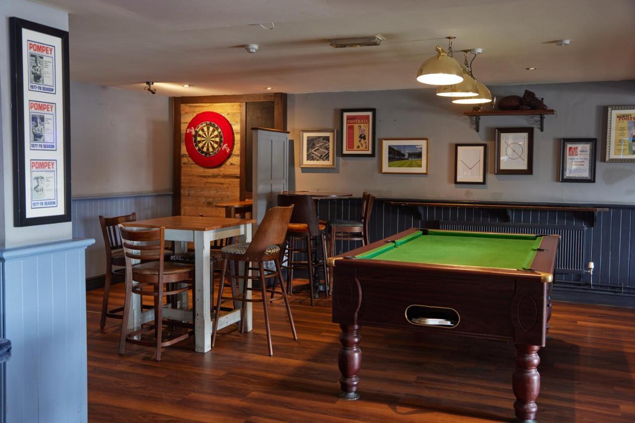 Farmhouse Innlodge By Greene King Inns Portsmouth Extérieur photo