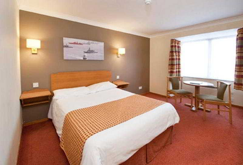 Farmhouse Innlodge By Greene King Inns Portsmouth Extérieur photo