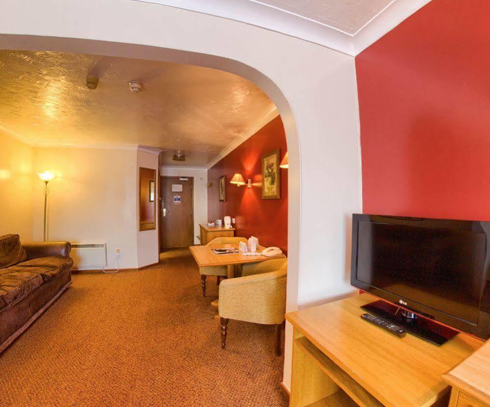 Farmhouse Innlodge By Greene King Inns Portsmouth Extérieur photo